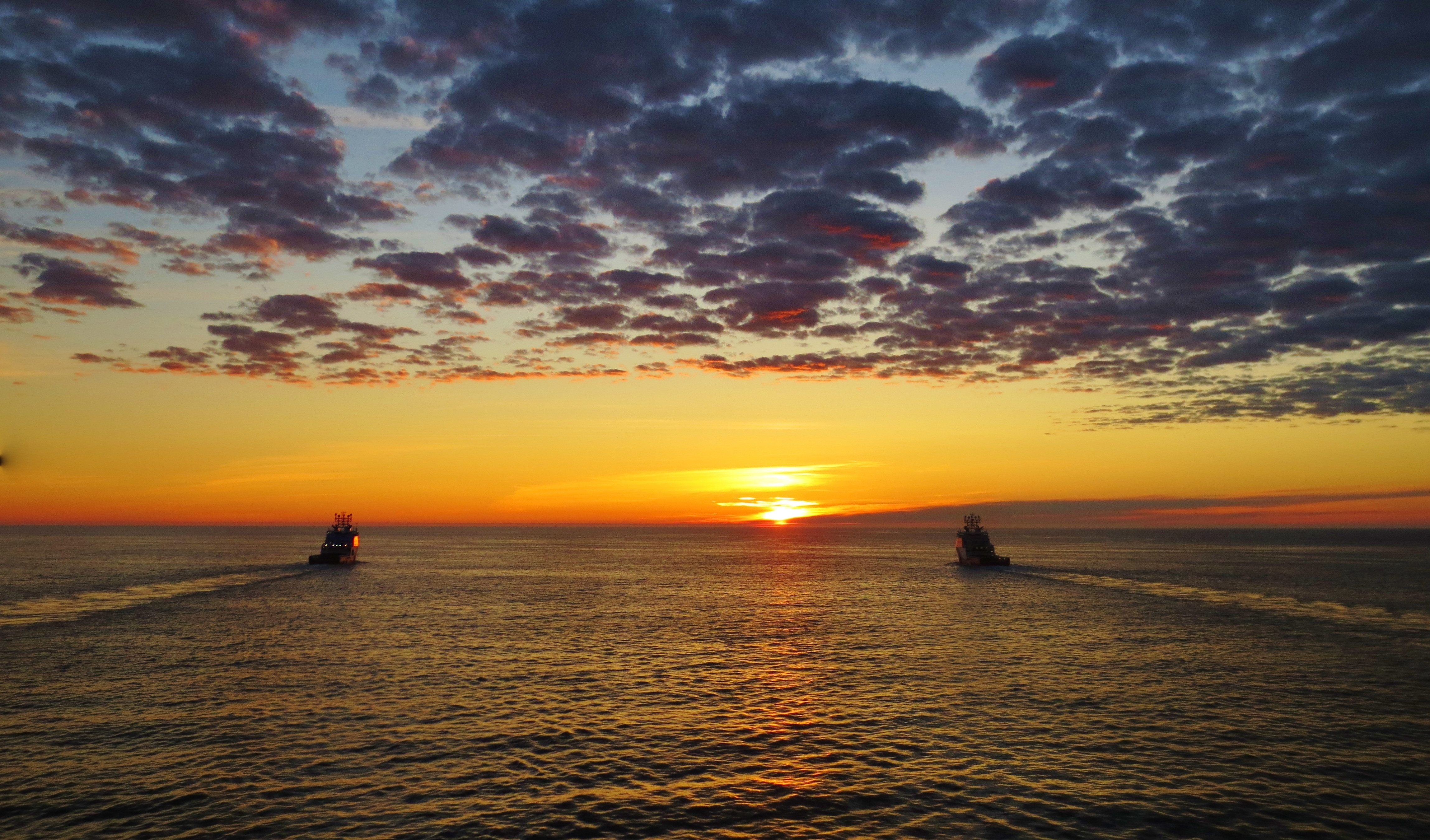 017 Sunset in the Norwegian Sea